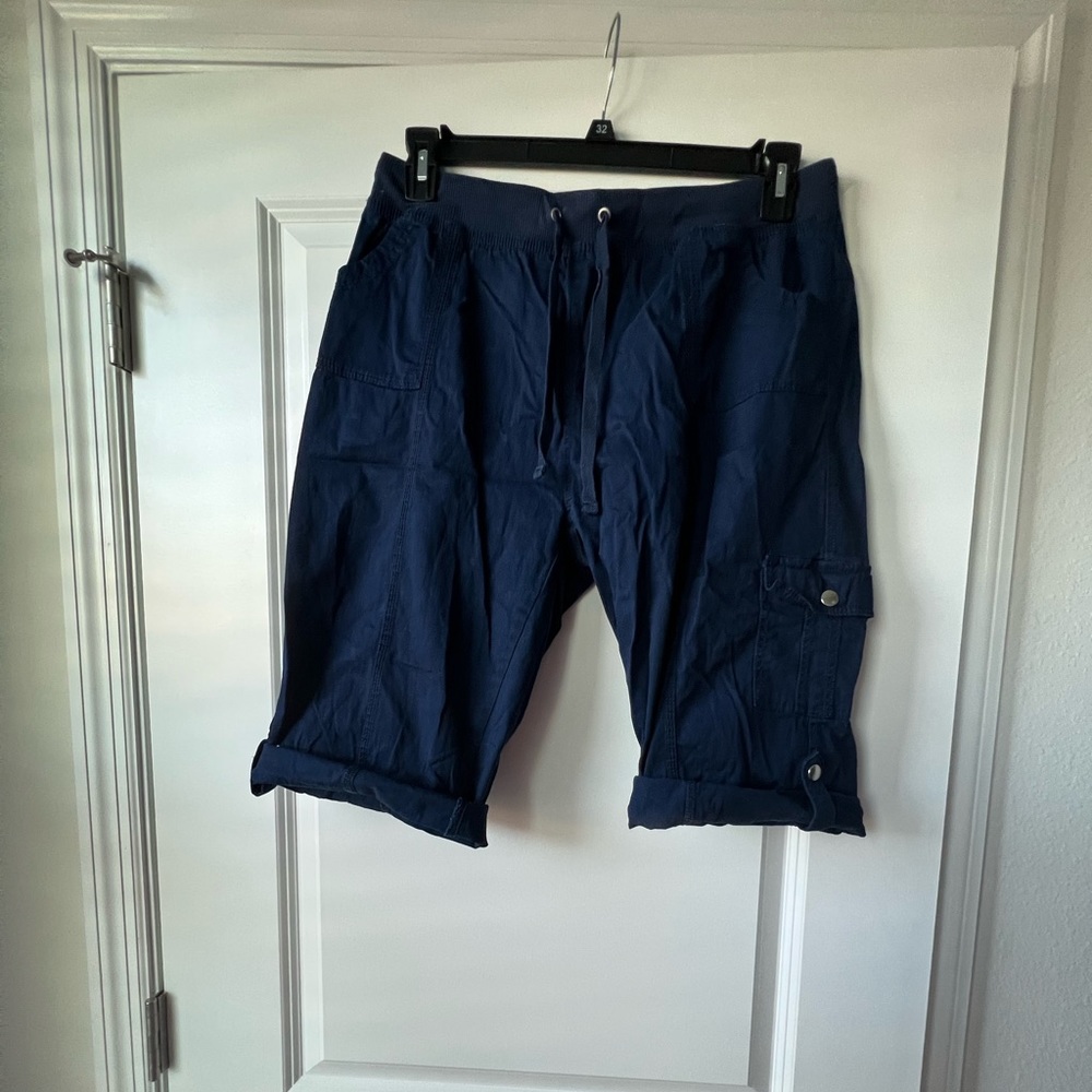 Fresh Drawstring Cargo Shorts - Picture 3 of 6